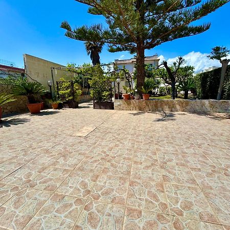 Casa Vacanza Delfino Azzurro - Noto Marina - Calabernardo Zewnętrze zdjęcie