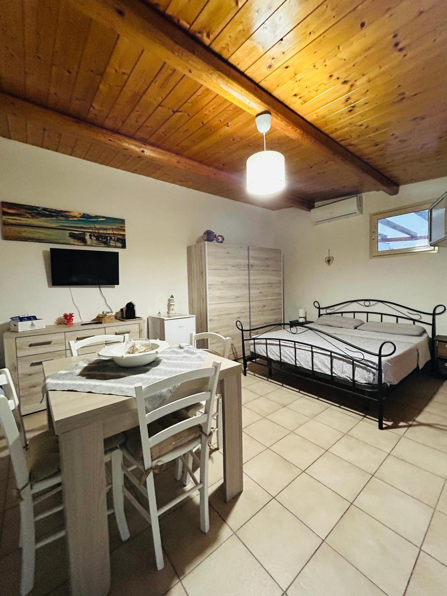 Casa Vacanza Delfino Azzurro - Noto Marina - Calabernardo Zewnętrze zdjęcie